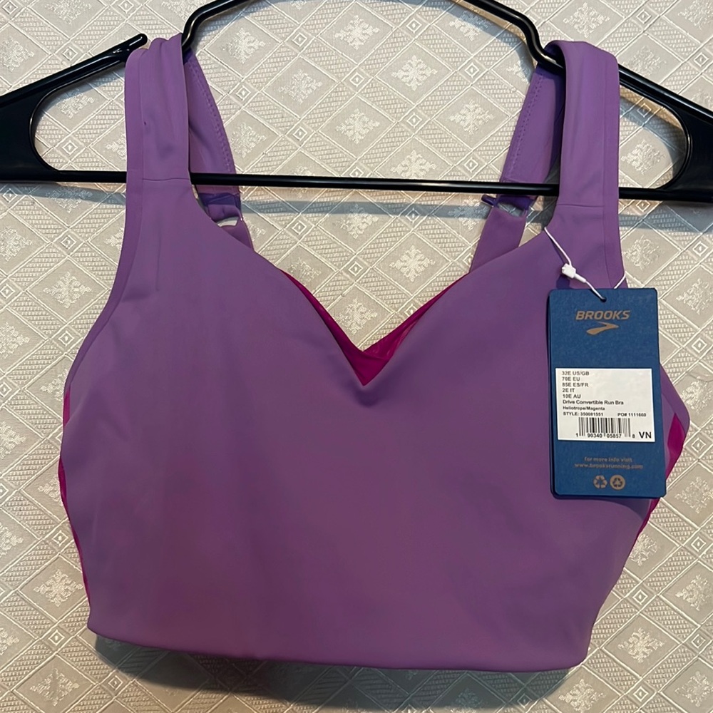 Brooks drive convertible run sports bra.